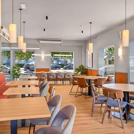 B&B Hotel Figueres * Figueras