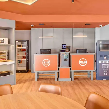 B&B Hotel Figueres *