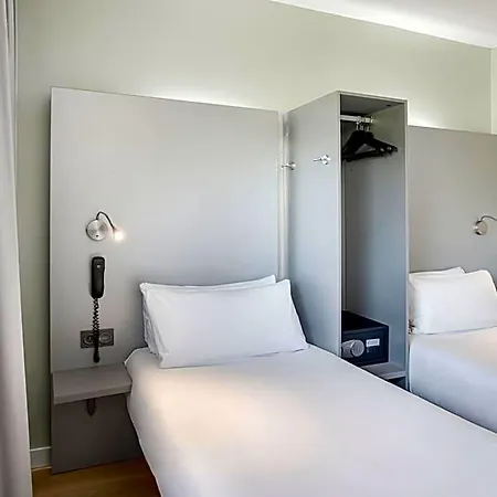 B&B Hotel Figueres Hotel