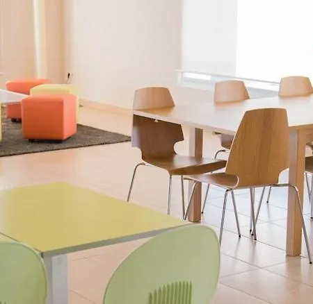 B&B Hotel Figueres Ξενοδοχείο