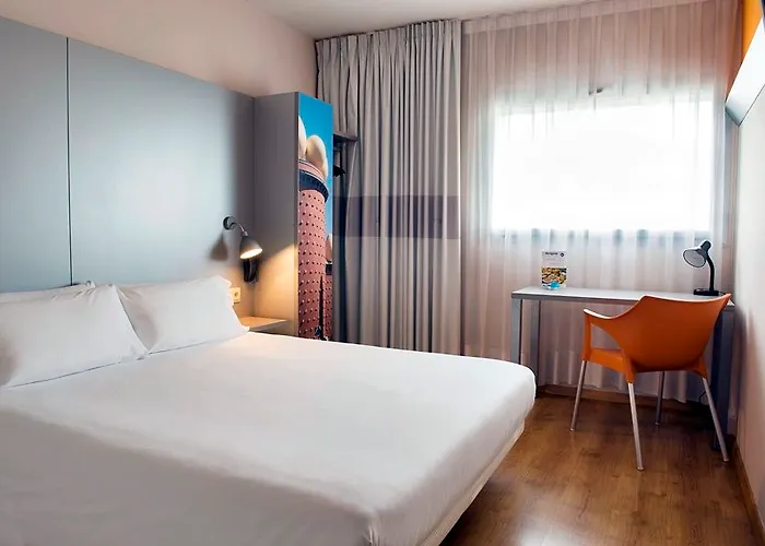 B&B Hotel Figueres פיגוארז