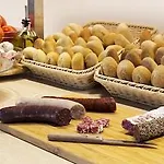 Hotel B&B Hotel Figueres