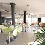 Hotel B&B Hotel Figueres Figueres (Girona)