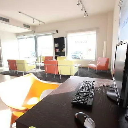 מלון B&B Hotel Figueres פיגוארז
