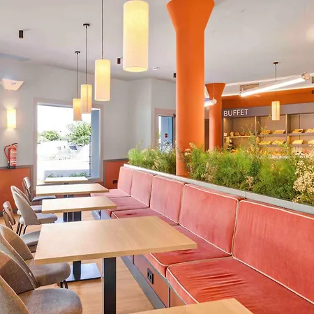 B&B Hotel Figueres פיגוארז