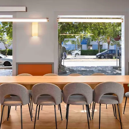 B&B Hotel Figueres פיגוארז